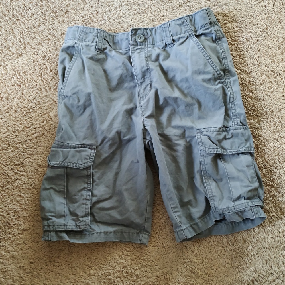 Crazy 8 sz 10 Grey Cargo Shorts